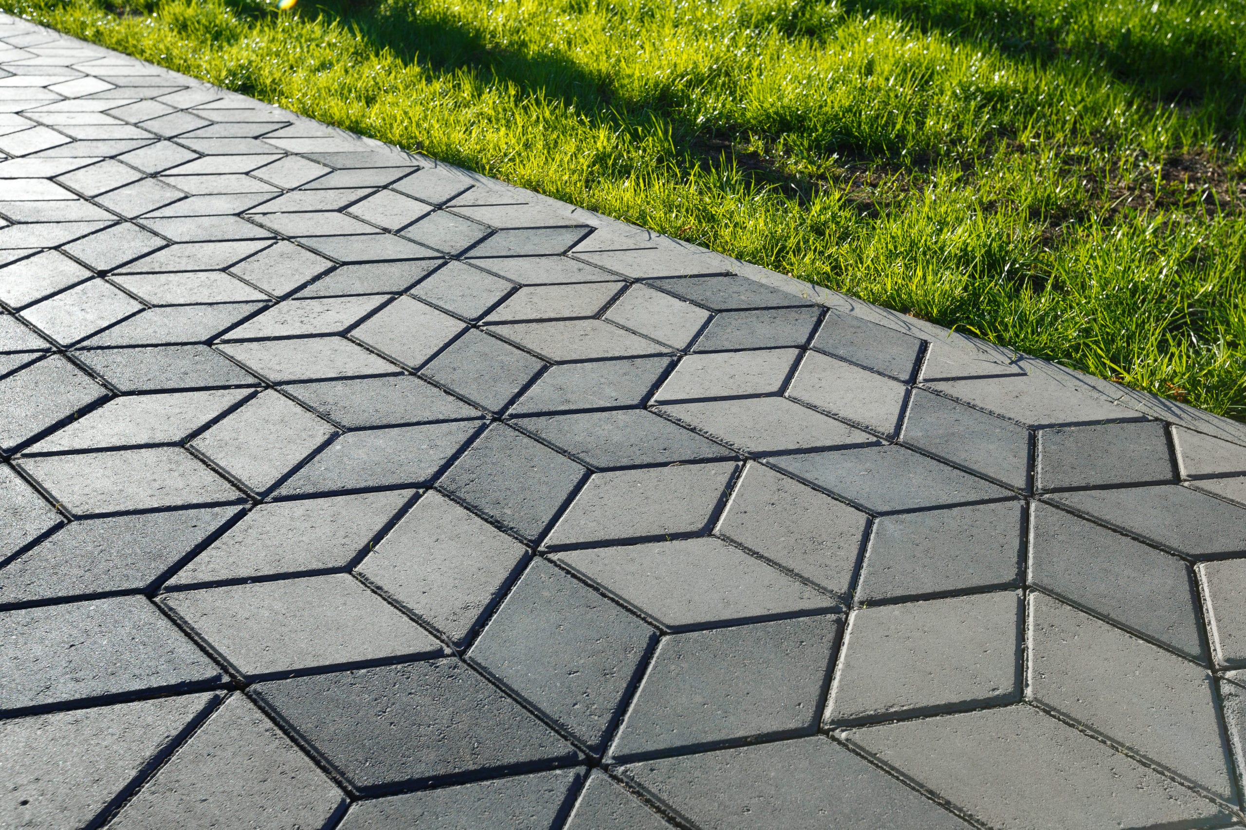 5 Benefits Of Interlocking Stone Throughout Your Landscape MBL